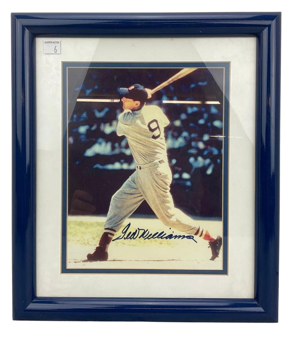 Image for Sports Memorabilia | May 4, 2022 at 8:00 PM