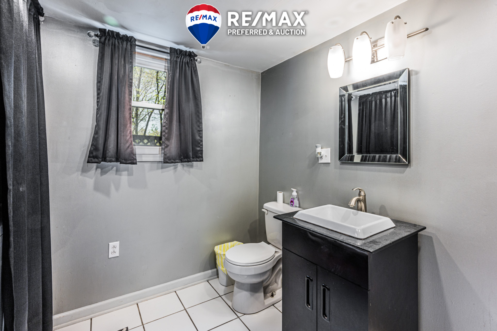 Image for 128 Shady Oak Drive