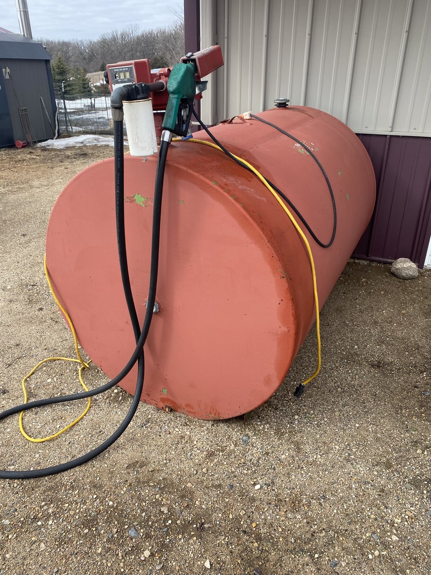 Image for SANDY & MARK ELWOOD MOVING ONLINE ONLY AUCTION