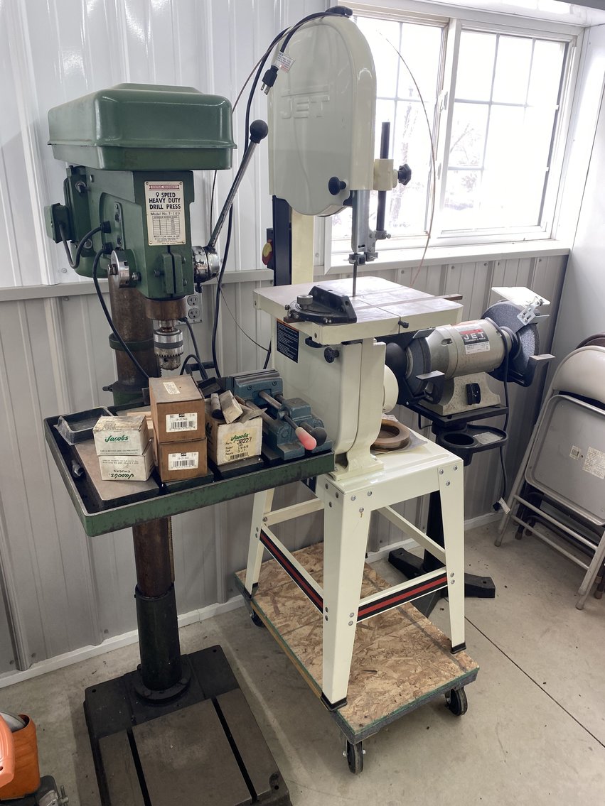 Image for SANDY & MARK ELWOOD MOVING ONLINE ONLY AUCTION