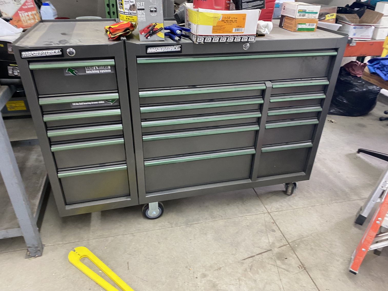 Image for SANDY & MARK ELWOOD MOVING ONLINE ONLY AUCTION