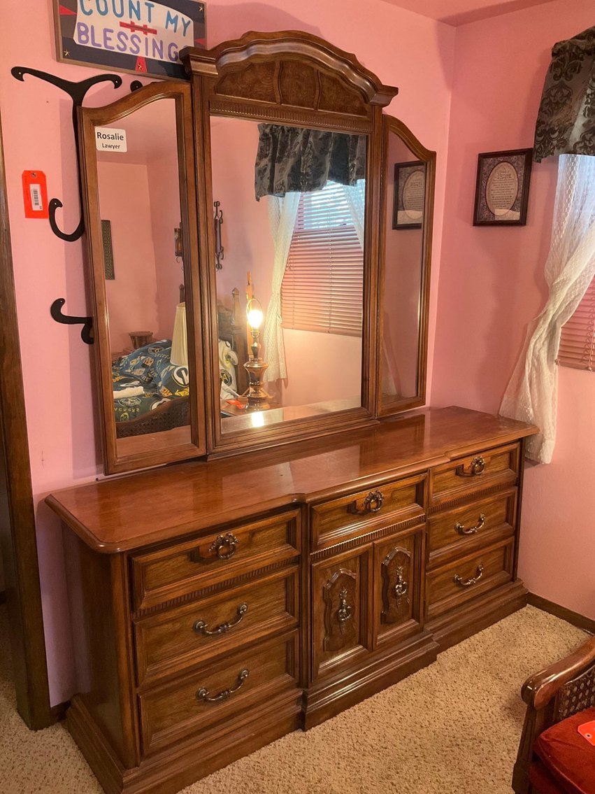 Image for Furniture, collectibles, household-He-Nis-Ra Lane 1 of0f 2