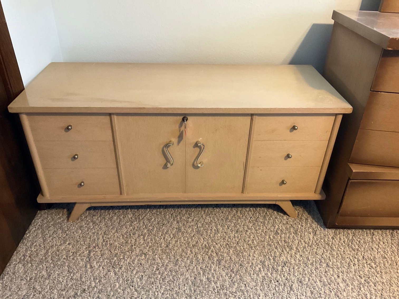 Image for Furniture, collectibles, household-He-Nis-Ra Lane 1 of0f 2