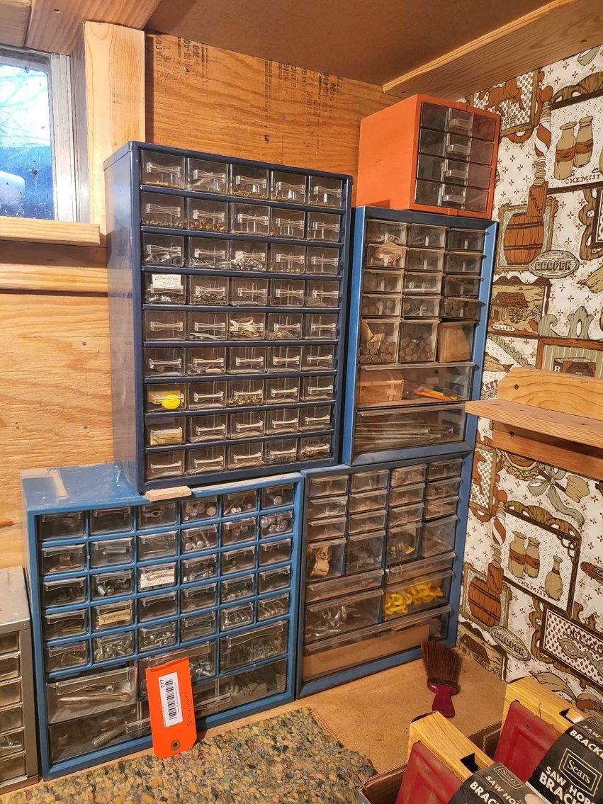 Image for Furniture, collectibles, household-He-Nis-Ra Lane 1 of0f 2