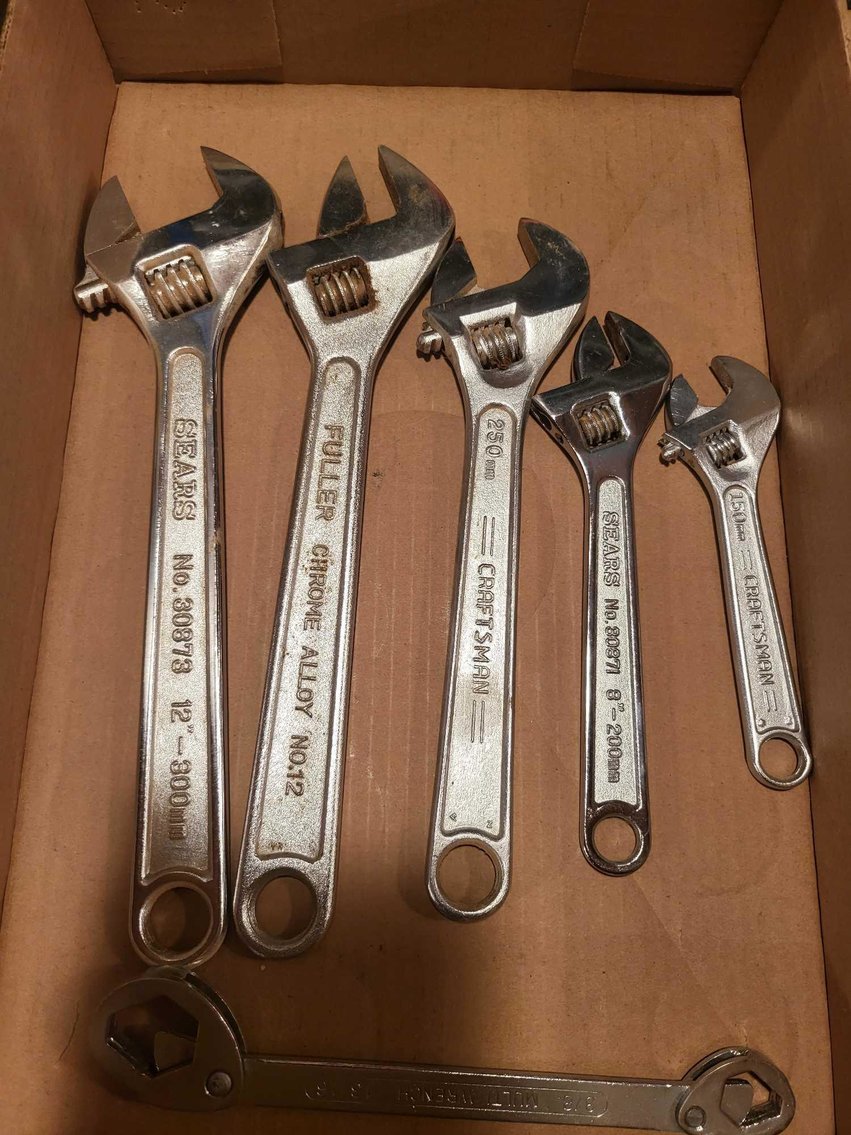 Image for Furniture, collectibles, household-He-Nis-Ra Lane 1 of0f 2