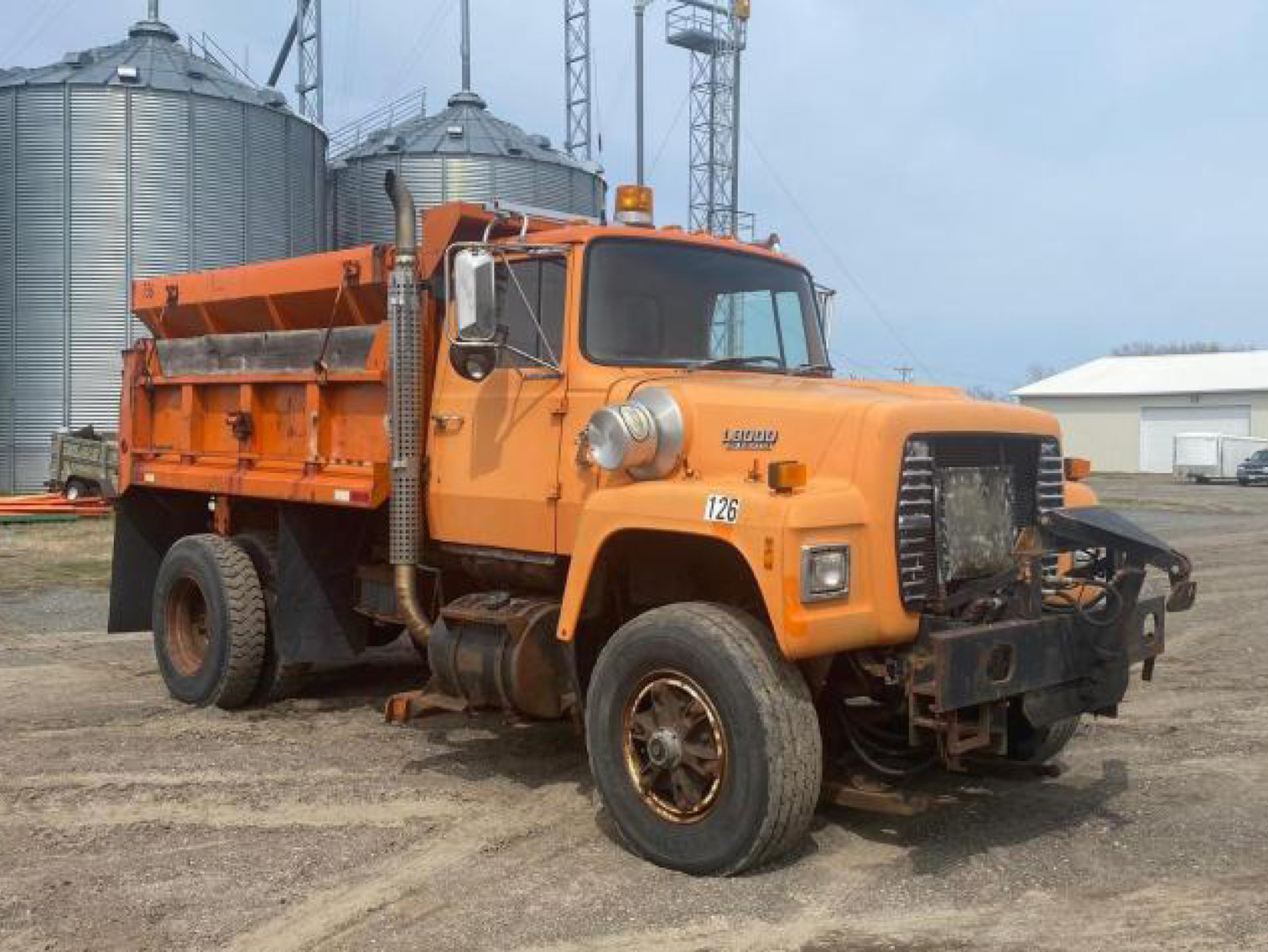 1989 Ford L8000 Salt Truck