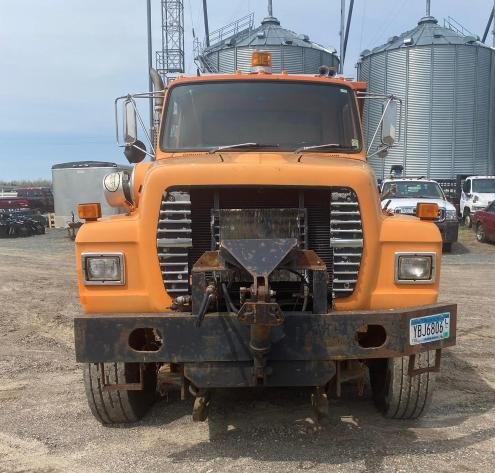 1989 Ford L8000 Salt Truck