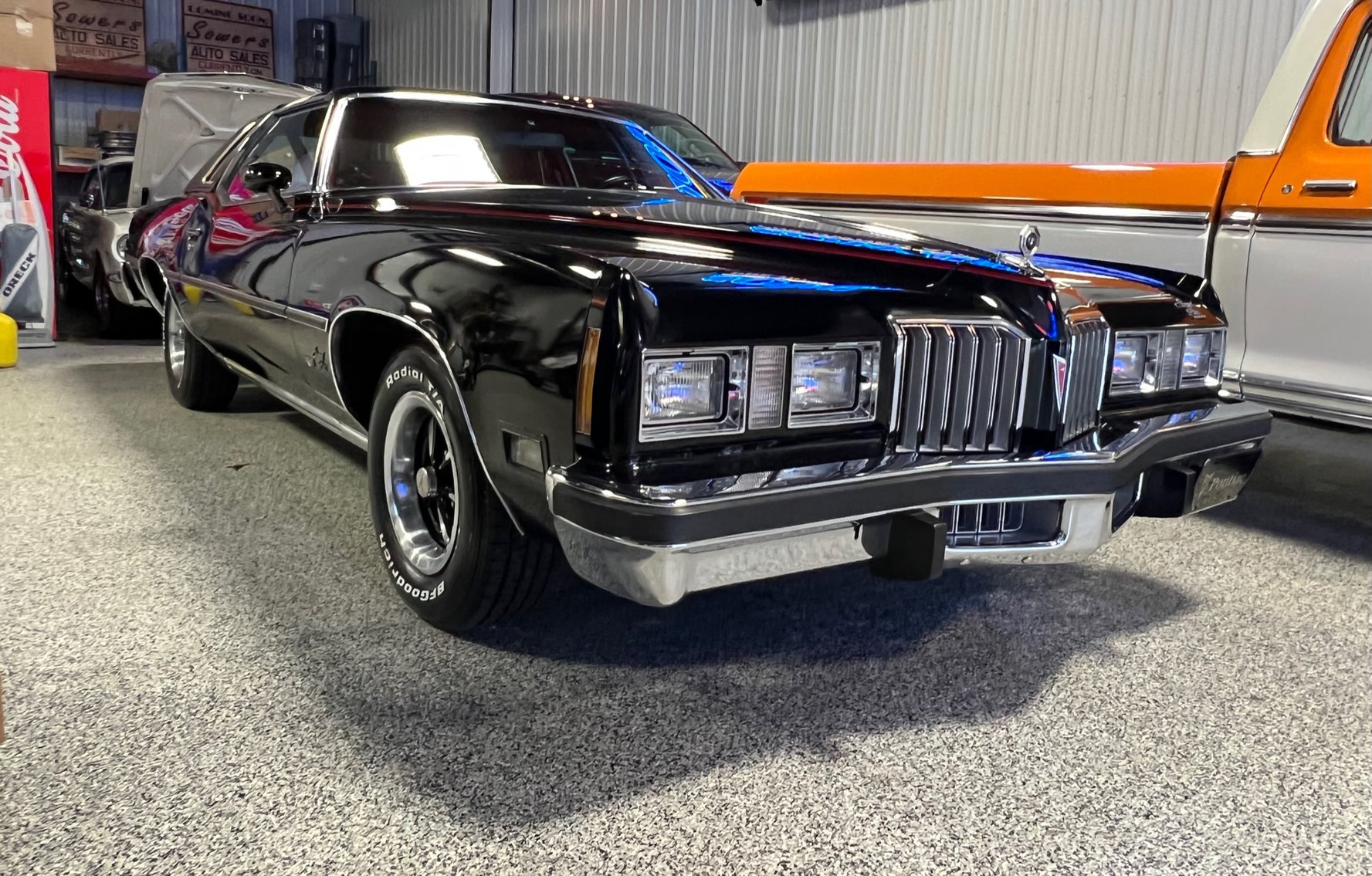 Image for Shinnston, WV – Collector Car Auction! Corvette, Mustang, Model T and More!