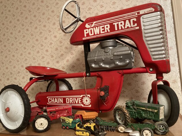 Image for Antique Furniture, Vehicle, Collectibles, and Home Furnishings