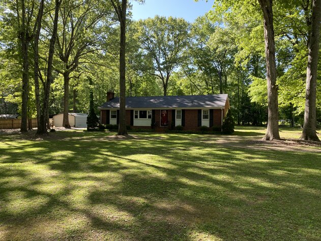 Image for Estate of Ronnie Jones - 3 BR Brick Rancher with 4 Car Garage - 1 AC lot - Hanover Highschool District - 8250 Cadys Mill Rd, Hanover VA 23069
