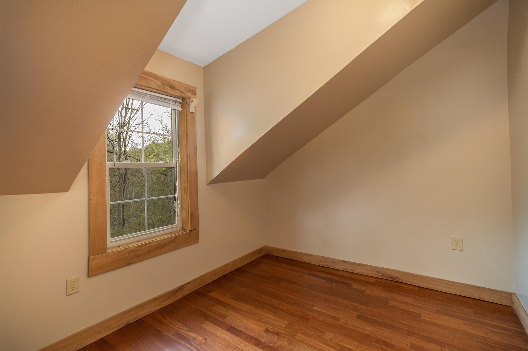 Image for SOLD $522,500 - Rustic Modern Log Home on 185 Acres