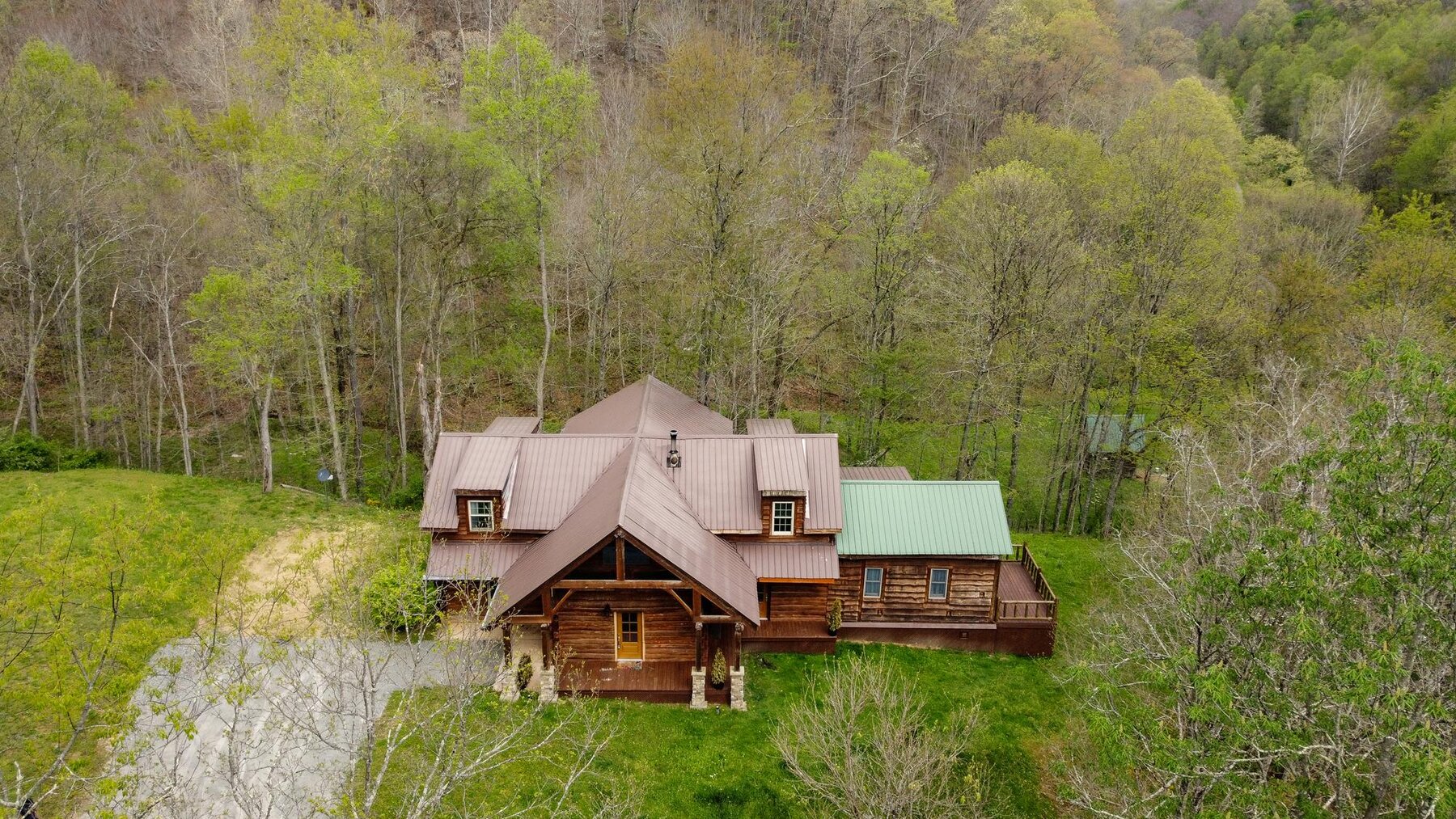 Image for SOLD $522,500 - Rustic Modern Log Home on 185 Acres