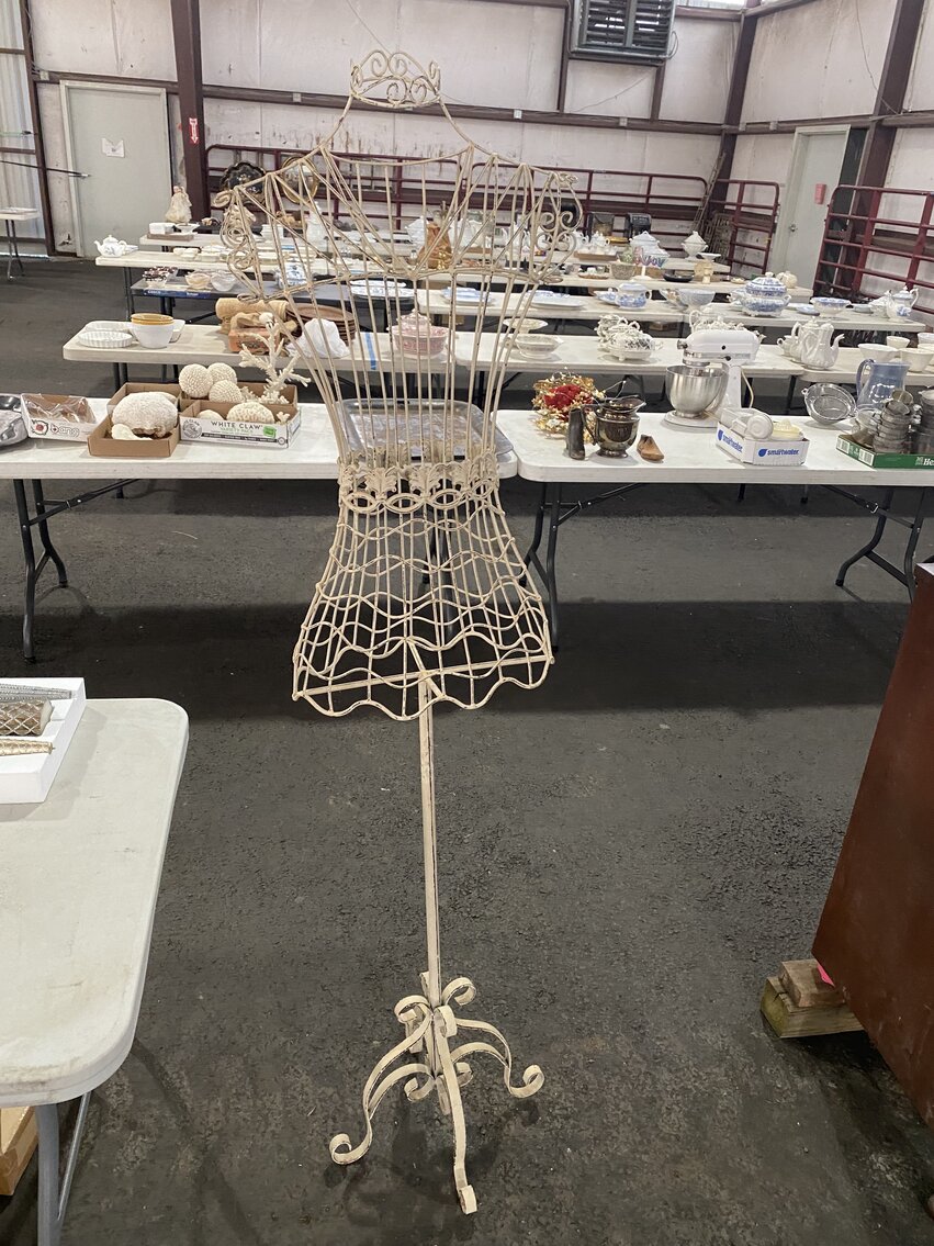 Image for Estate of Mary Beth Williams of Waterford, VA