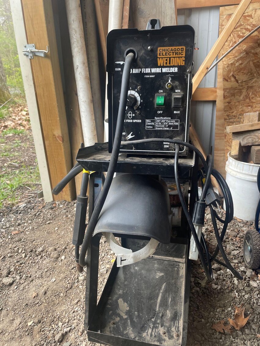 Image for Tools, Furniture, Collectibles, Coins, Vintage Items, Cast Iron, Auto/Boat Parts, Watches - Online Auction (Angola)