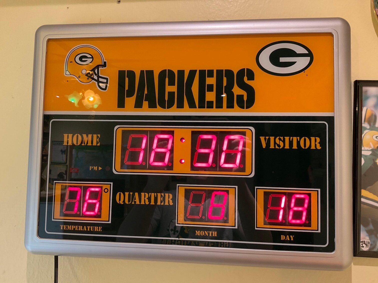 Image for Packer collectibles & household-He-Nis-Ra Lane 2 of 2