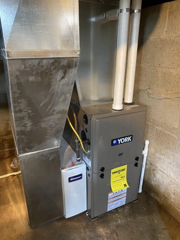 Image for 1 1/2 Story 2 Bedroom, 1 Bath Home on .3 Acres +/-