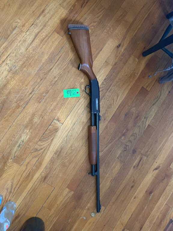 Image for Guns, Knives, & Currency Auction