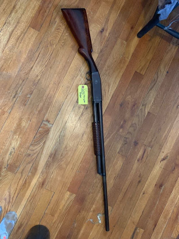 Image for Guns, Knives, & Currency Auction