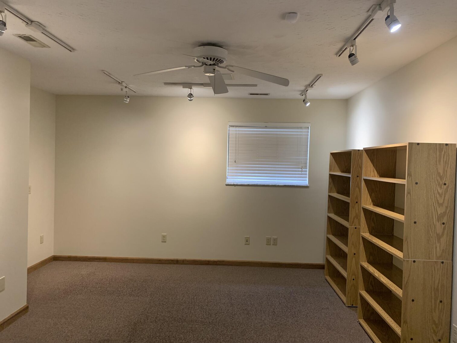 Image for SOLD $140,250 - Turn-Key Office Building in Great Location