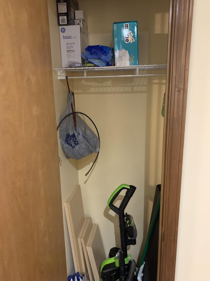 Image for SOLD $140,250 - Turn-Key Office Building in Great Location