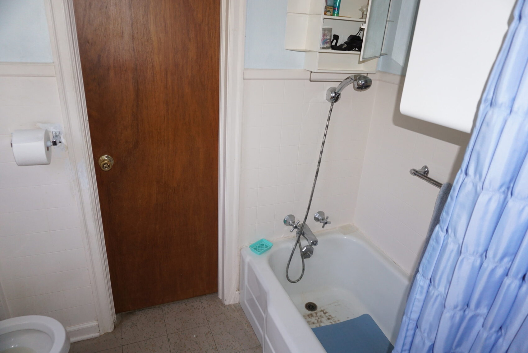 Image for ABSOLUTE LIVING ESTATE AUCTION 311 SOUTH ELM STREET BLUFORD, IL