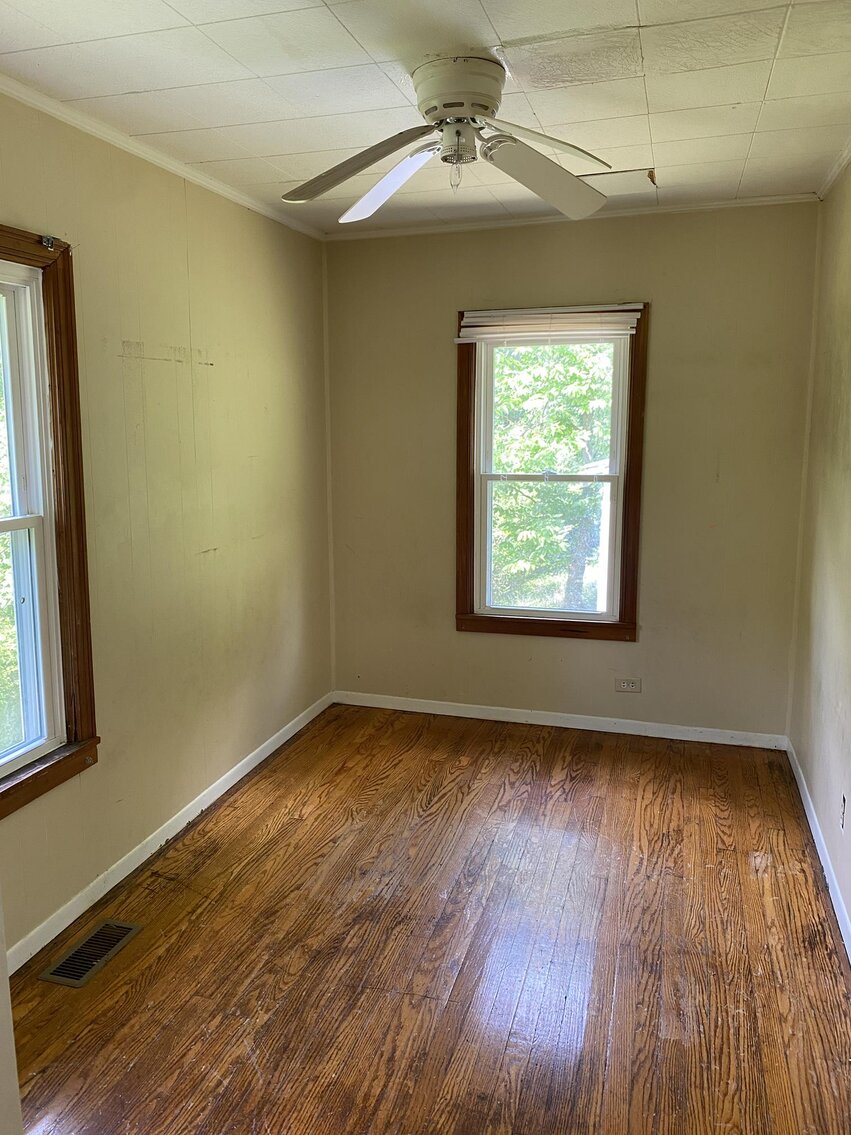 Image for SOLD $53,900 - 3 Bedroom in South Hills