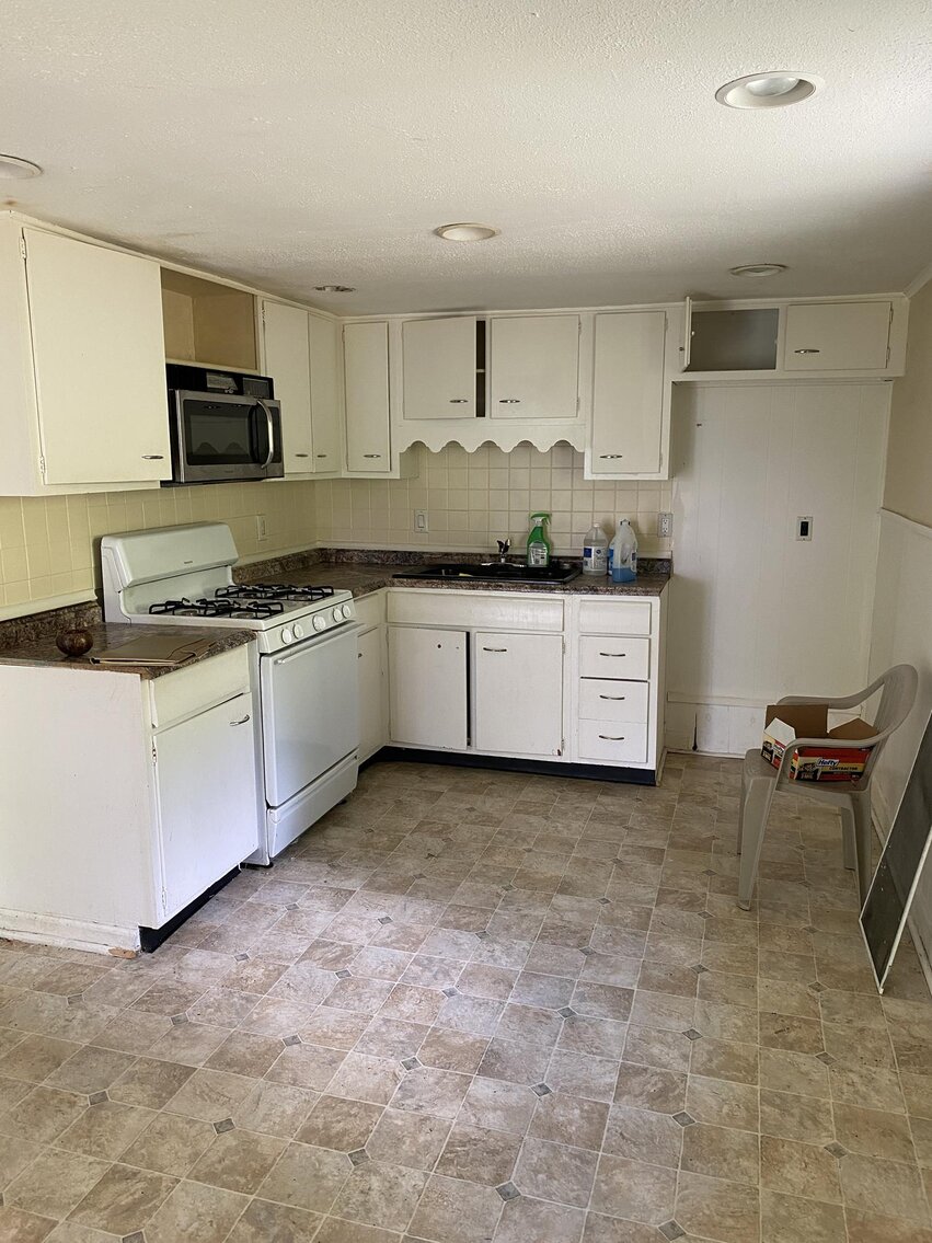 Image for SOLD $53,900 - 3 Bedroom in South Hills