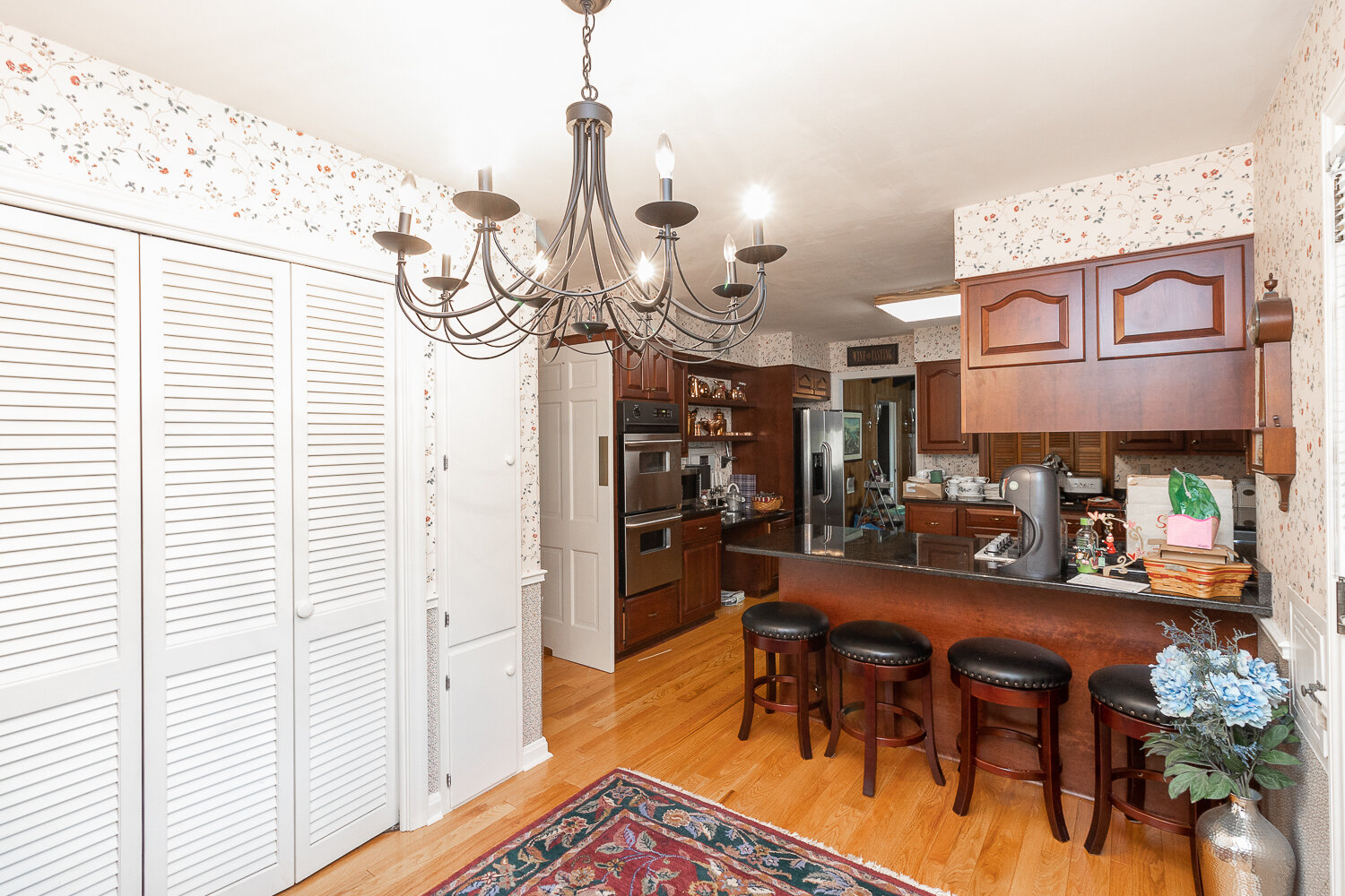 Image for SOLD $382,250 - Gorgeous 4 Bedroom Home on a Corner Lot in Suncrest