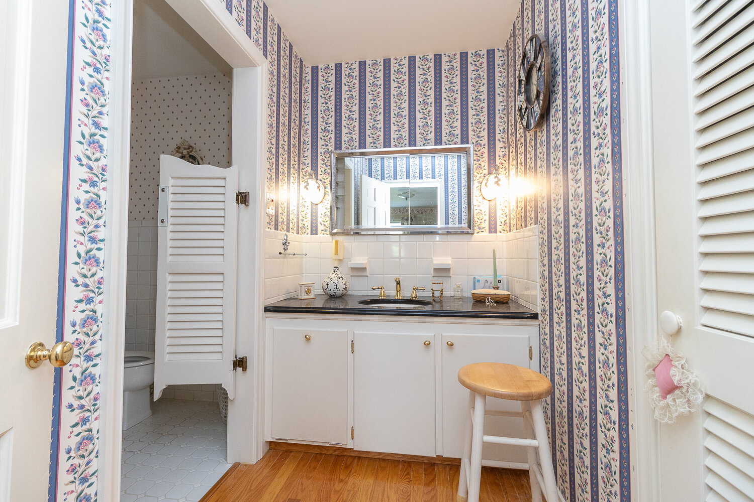 Image for SOLD $382,250 - Gorgeous 4 Bedroom Home on a Corner Lot in Suncrest