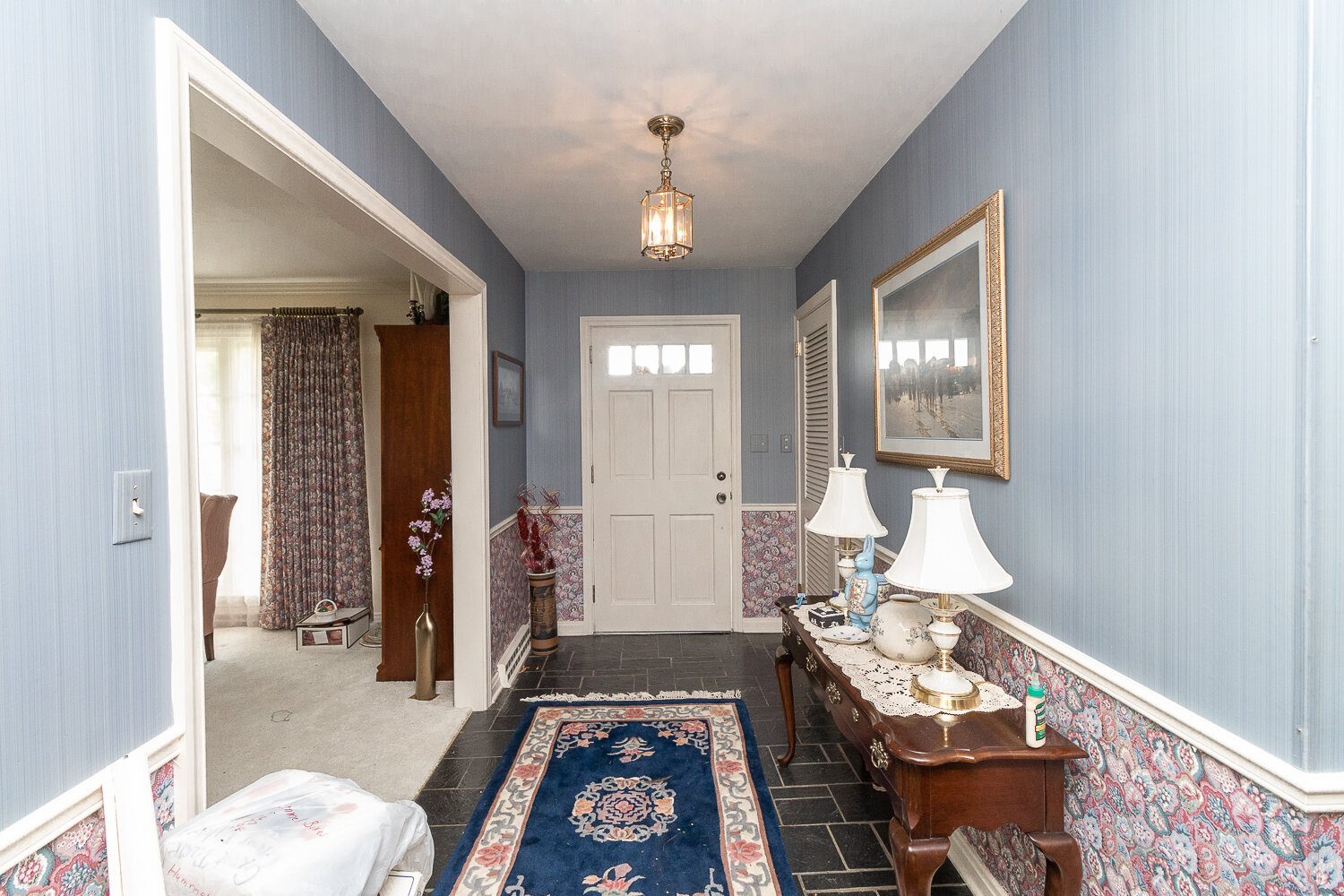 Image for SOLD $382,250 - Gorgeous 4 Bedroom Home on a Corner Lot in Suncrest