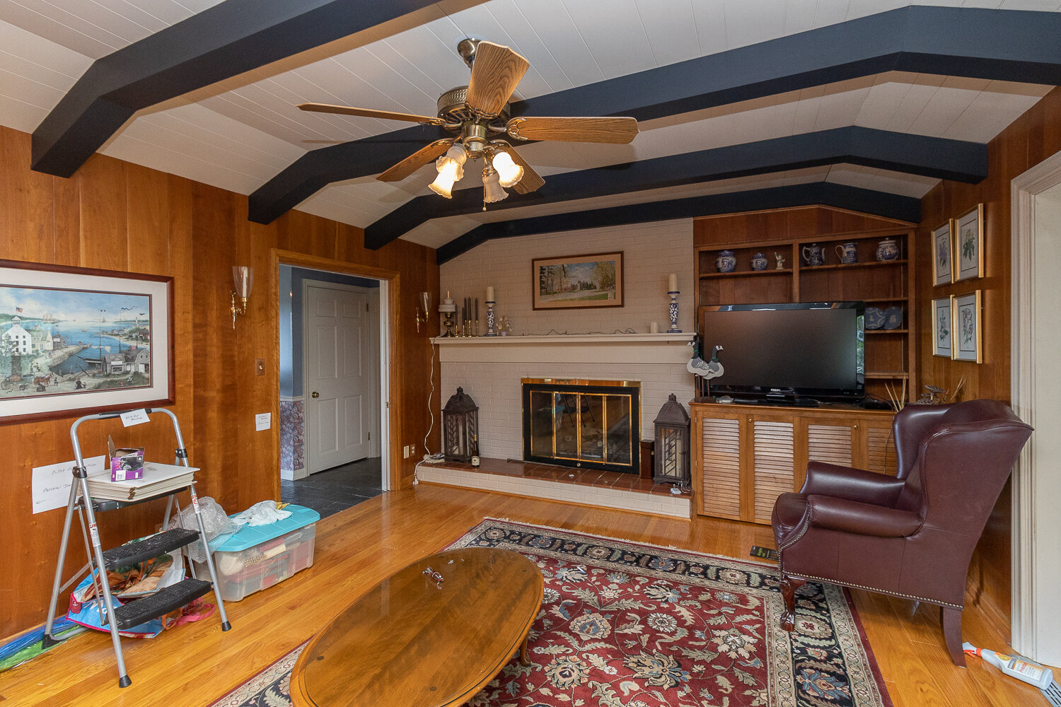 Image for SOLD $382,250 - Gorgeous 4 Bedroom Home on a Corner Lot in Suncrest