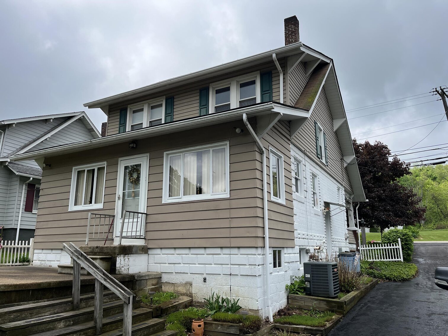 Image for SOLD $88,000 - Move-in Ready 3 Bedroom Selling to the Highest Bidder