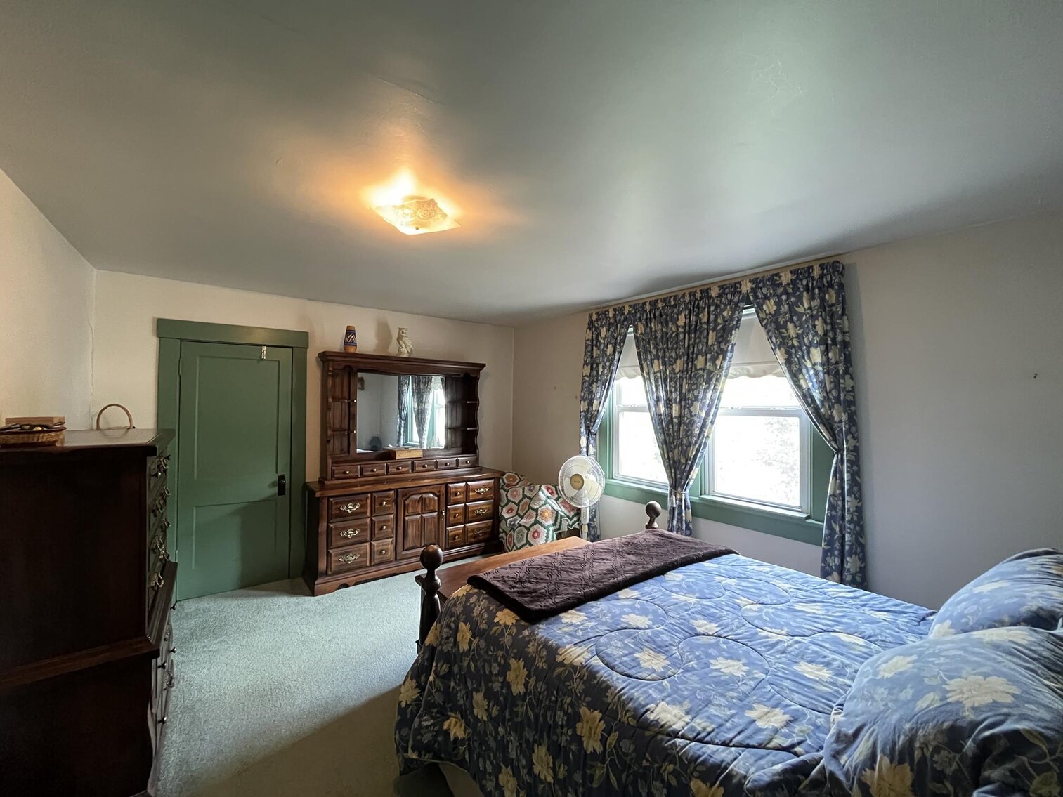 Image for SOLD $88,000 - Move-in Ready 3 Bedroom Selling to the Highest Bidder