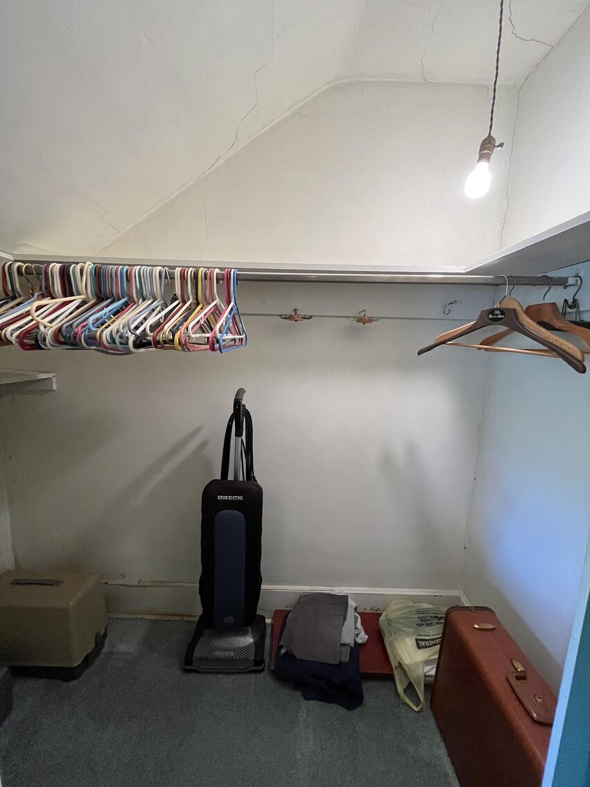 Image for SOLD $88,000 - Move-in Ready 3 Bedroom Selling to the Highest Bidder