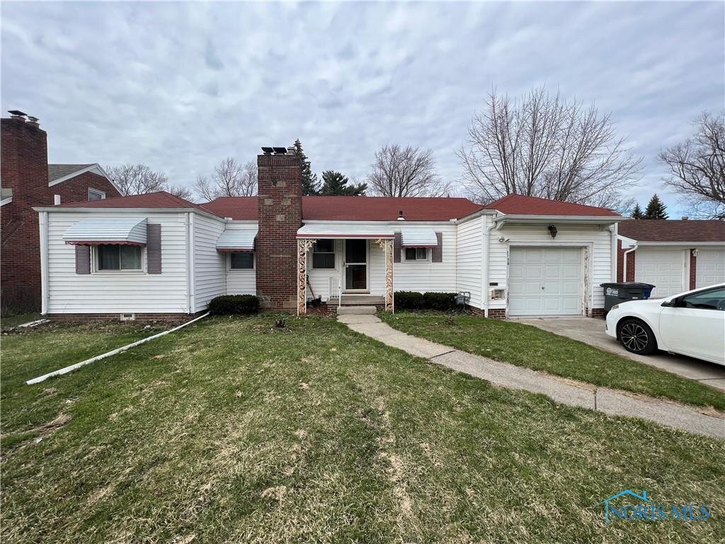 Image for MINIMUM BID AUCTION $49,000! 2738 Oxbridge