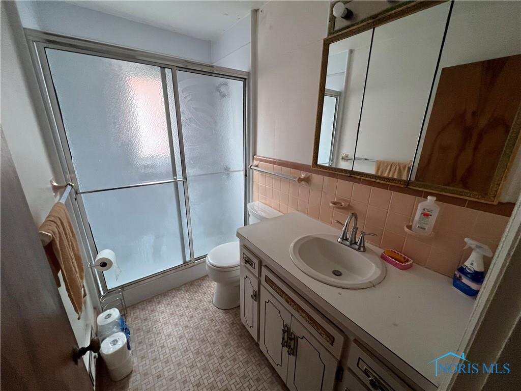 Image for MINIMUM BID AUCTION $49,000! 2738 Oxbridge