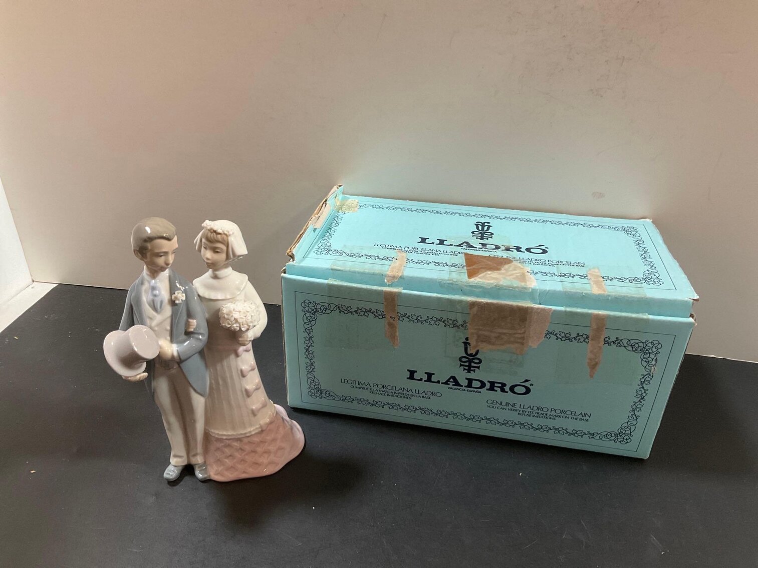 Image for Furniture, collectibles, household