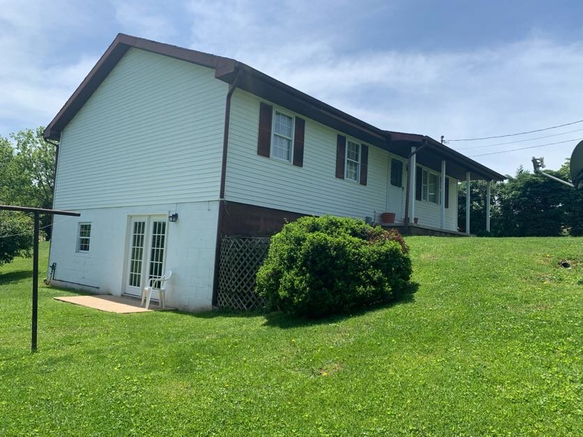 Image for Thomas Real Estate Auction