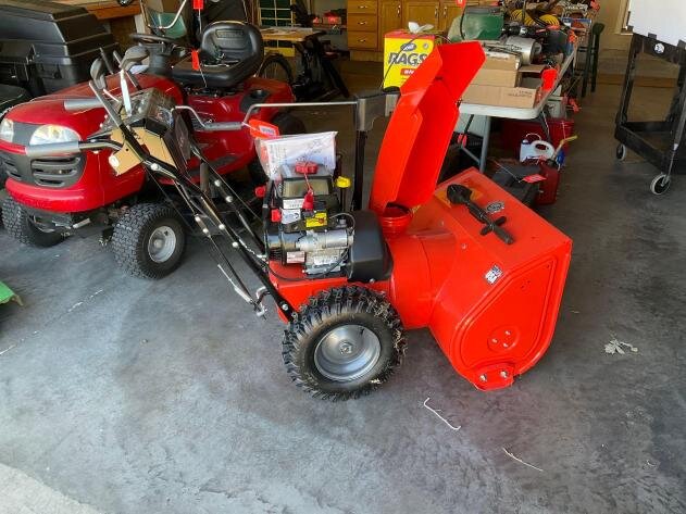 Image for Furniture, collectibles, Snowblower, Lawn tractors- Collegiate Way