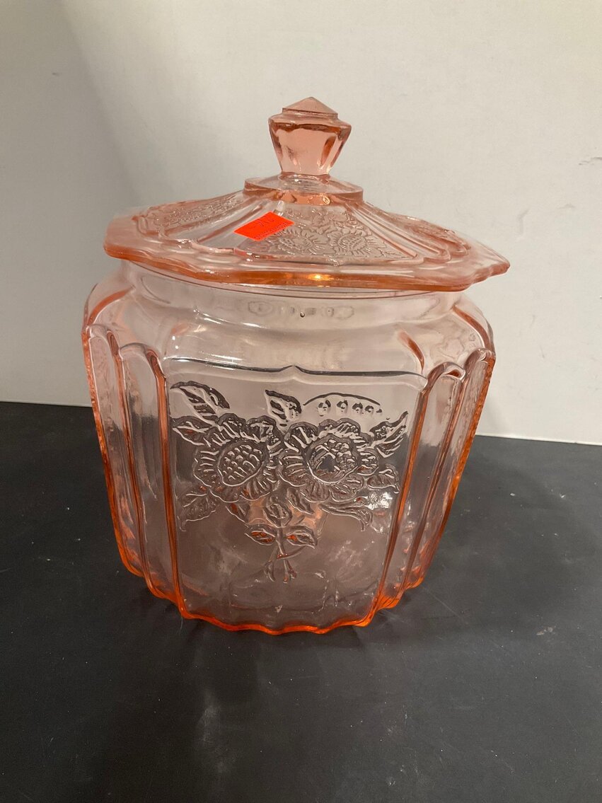 Image for Furniture, collectibles, household-New building North