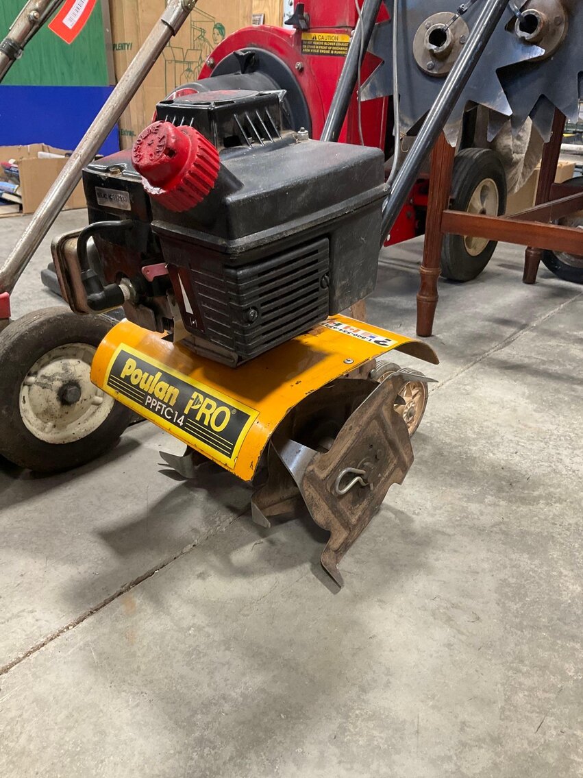 Image for Furniture, collectibles, household-New building North