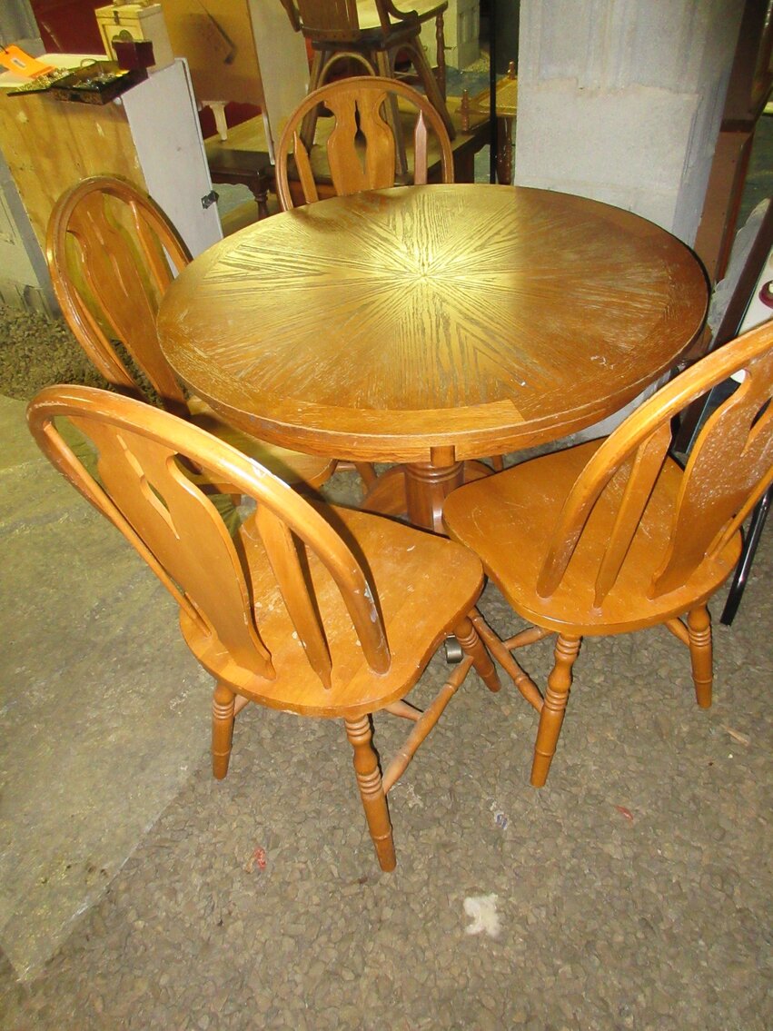 Image for Jane Lew, WV – Online Moving Auction: Glassware, China, Collectibles, Home Furnishings, and More!