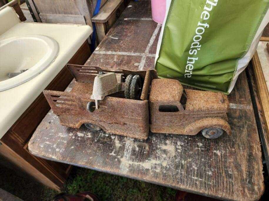 Image for The Upshaw Estate Live Auction