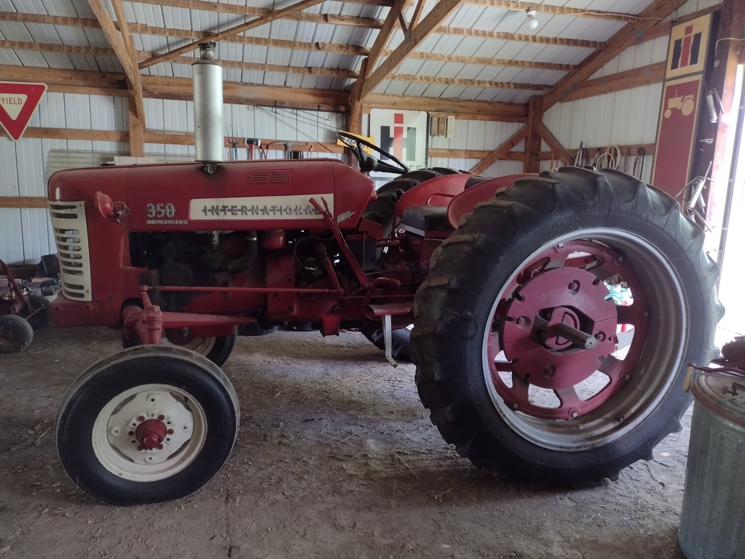 Plane, Tractors, Tool Auction photo 5