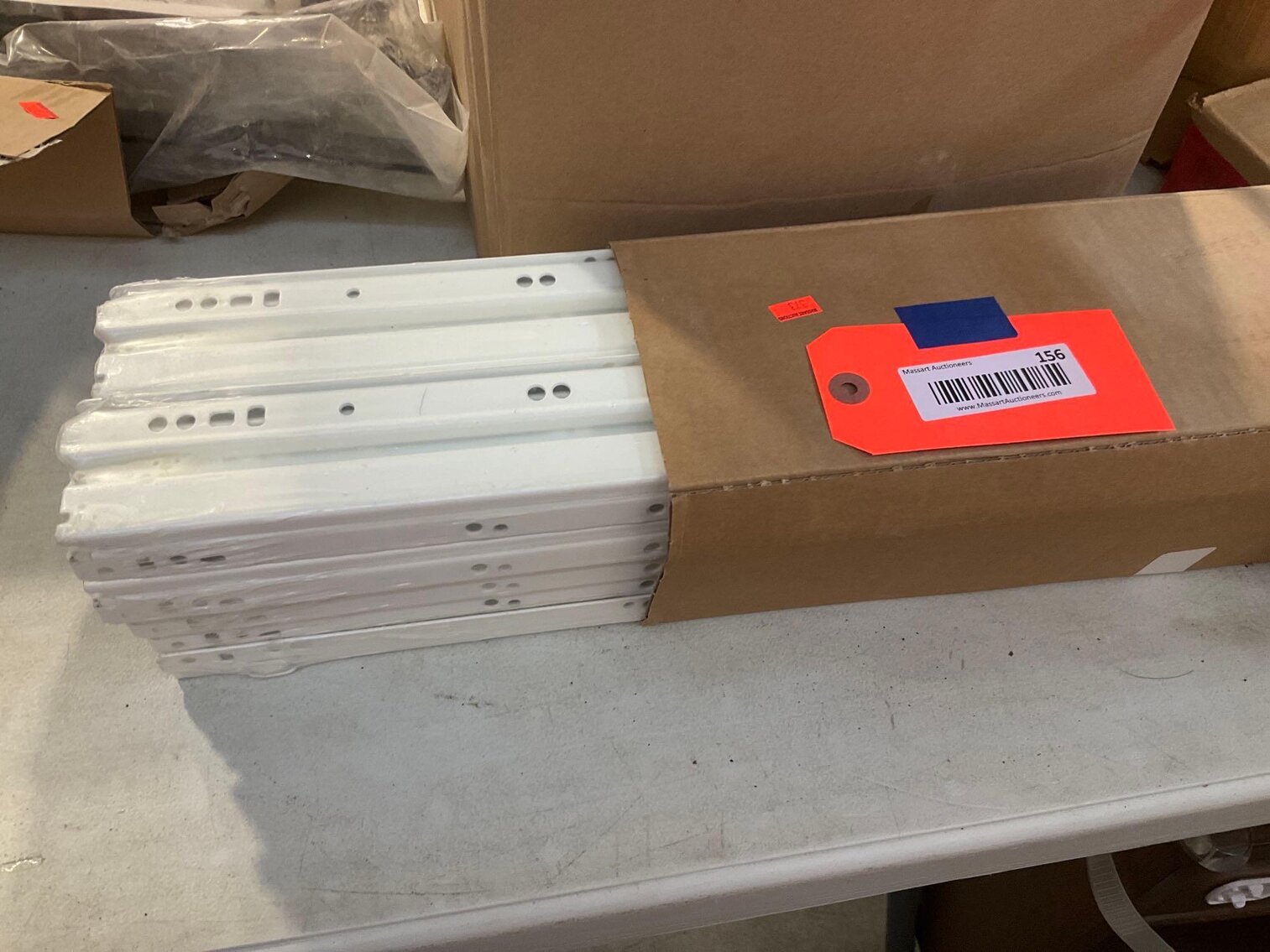 Image for Furniture, collectibles, household-New building south