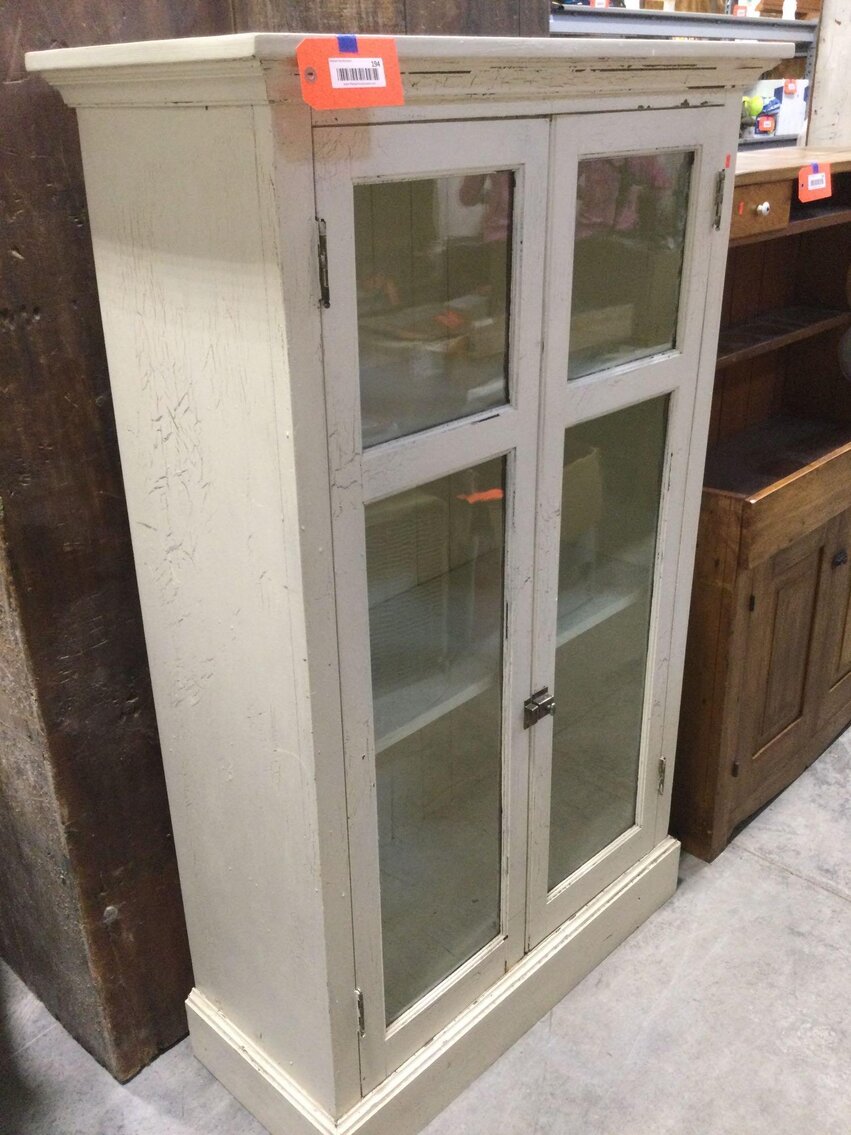 Image for Furniture, collectibles, household-New building south