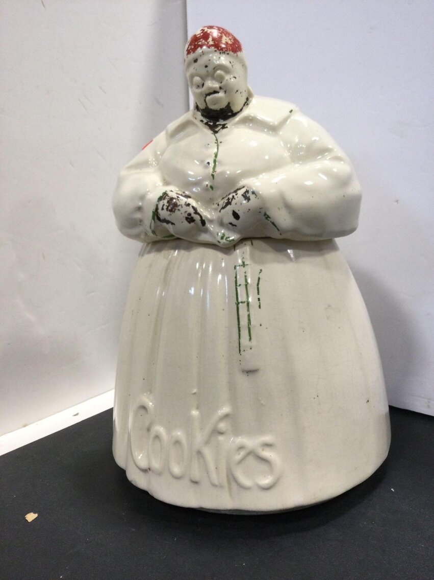 Image for Furniture, collectibles, household-New building south