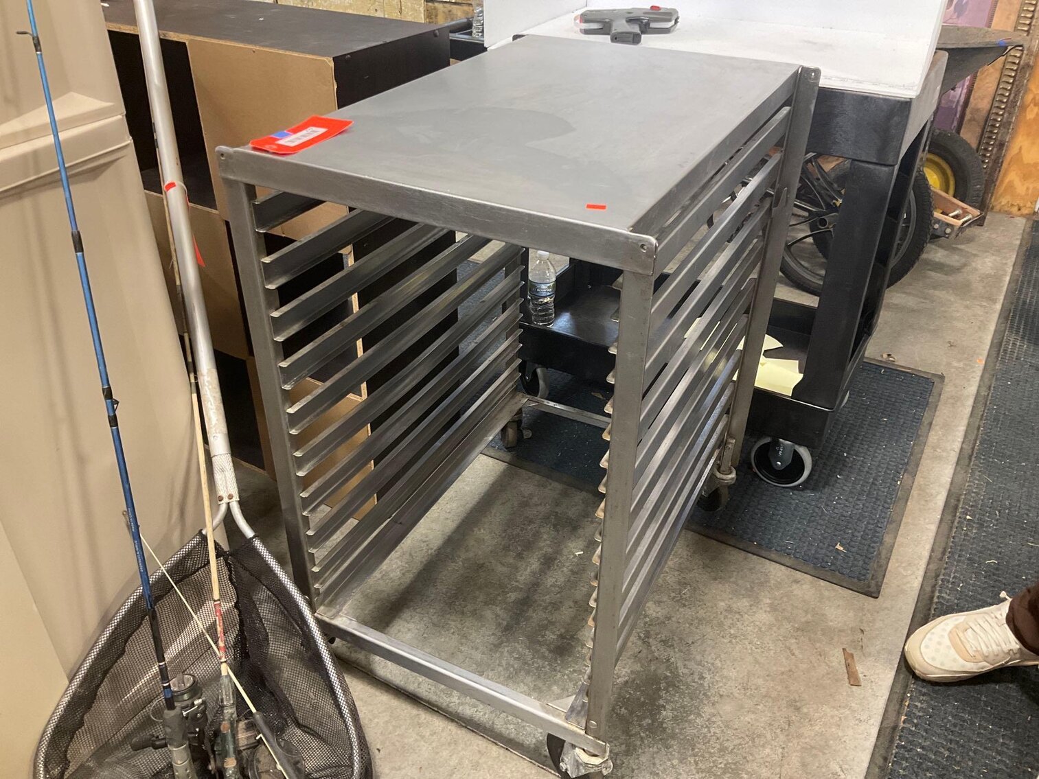 Image for Furniture, collectibles, household-New building south