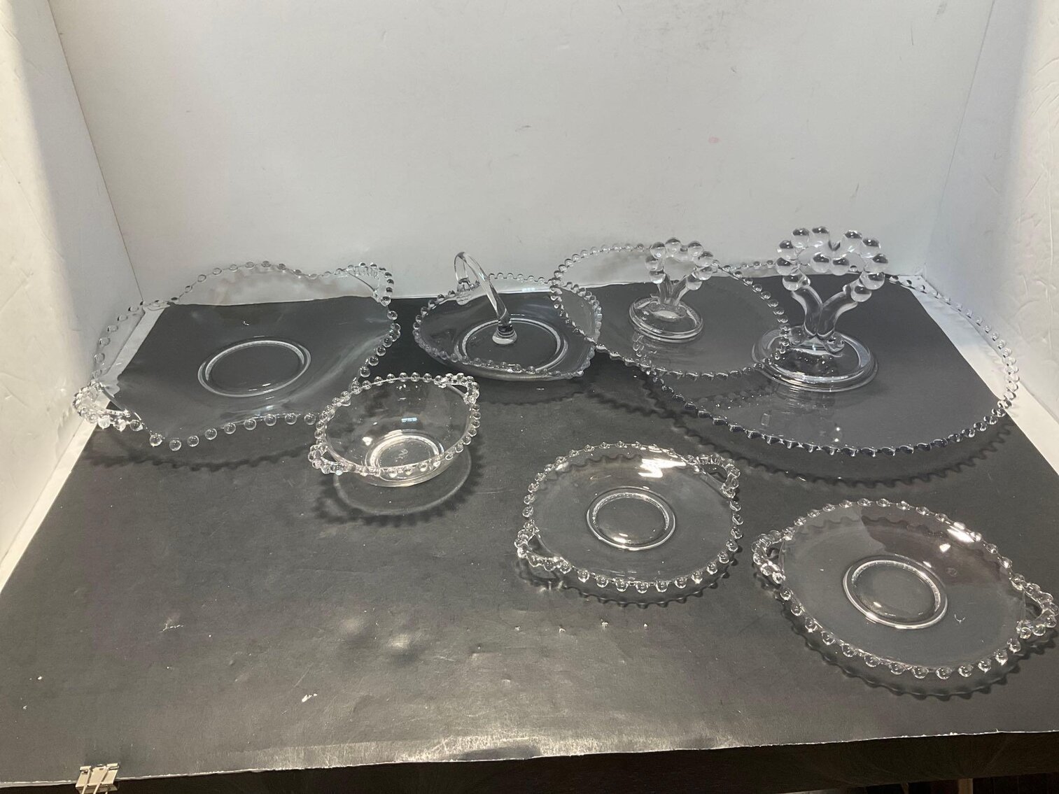 Image for Furniture, collectibles, household-New building south