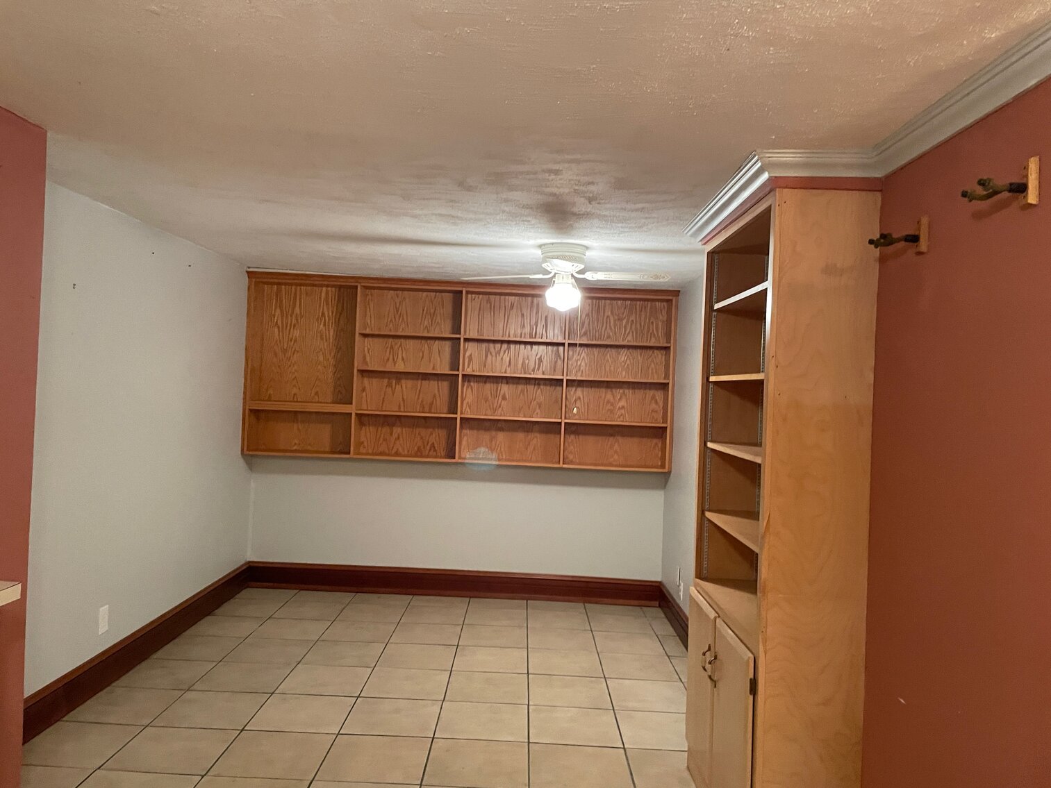Rockwell One Level on Basement Selling ABSOLUTE